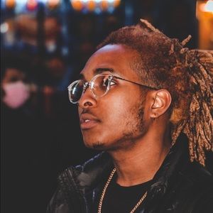 Meet your Posher, Kory